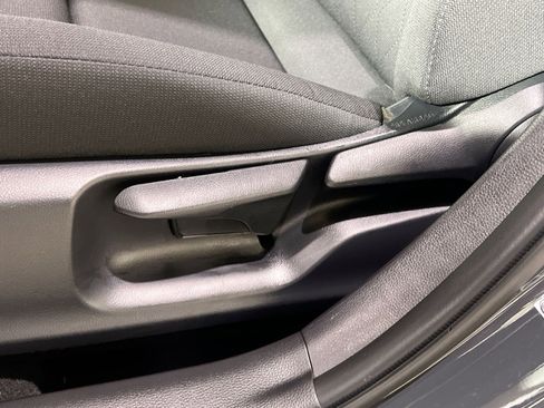 Used 2026 Toyota Corolla LE w/ LE Premium Package image 23