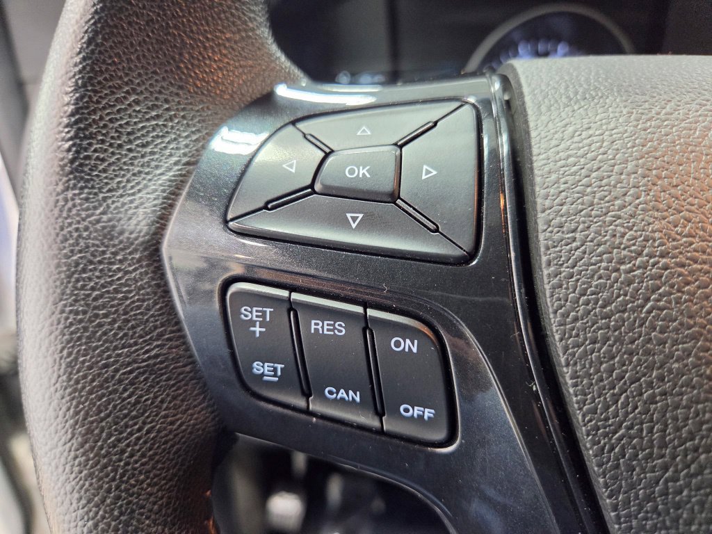 Used 2018 Ford Explorer XLT w/ XLT Technology Feature Bundle AWD/4WD image 31