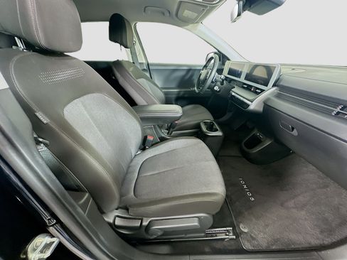 Used 2024 Hyundai Ioniq 5 SEL RWD image 31