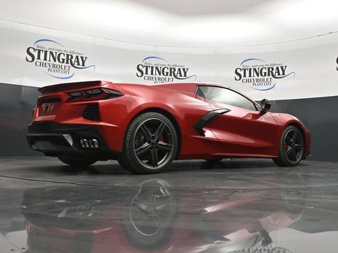 Used 2025 Chevrolet Corvette Stingray Premium Conv w/ Stealth Interior Trim Package RWD image 23