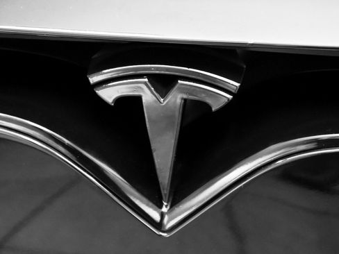 Used 2021 Tesla Model S Plaid image 77