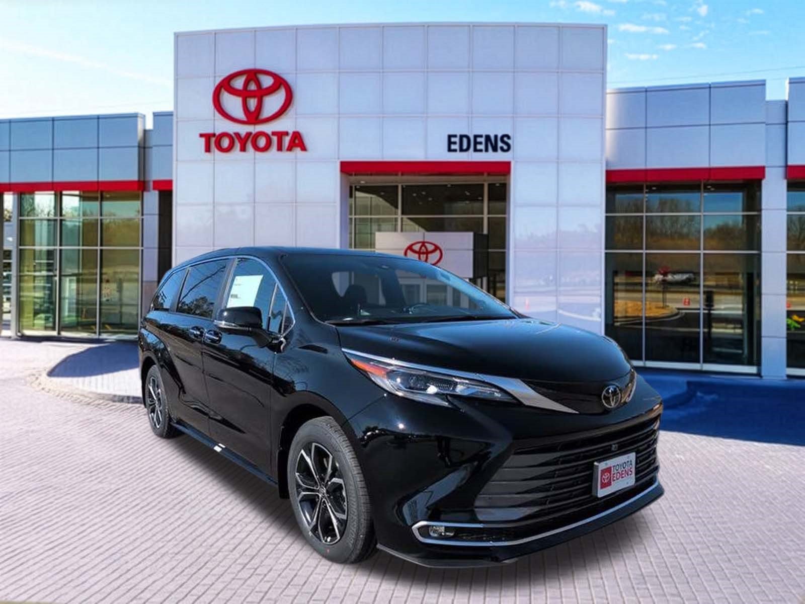 New 2026 Toyota Sienna Platinum AWD/4WD image 1