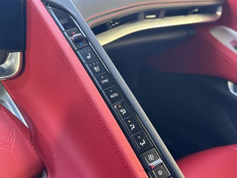 Used 2023 Chevrolet Corvette Stingray Preferred Cpe w/ Z51 Performance Package RWD image 17
