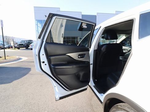 Used 2015 Nissan Murano Platinum image 30