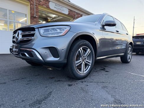 Used 2021 Mercedes-Benz GLC 300 4MATIC image 9