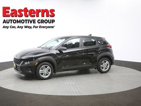 Used 2022 Hyundai Kona SE w/ Winter Weather Package image 56