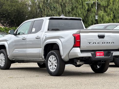 New 2025 Toyota Tacoma SR5 image 7