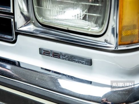 Used 1986 Chevrolet S10 Pickup 4WD image 28