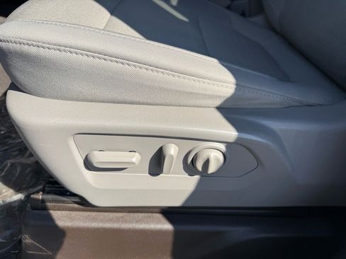 Used 2022 Chevrolet Silverado 2500 LT w/ All Star Edition image 15