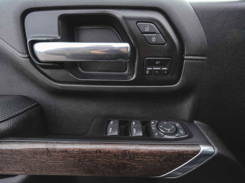 Used 2022 GMC Sierra 3500 Denali image 11