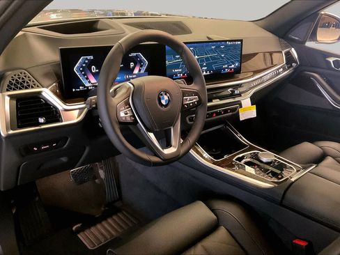 Used 2026 BMW X5 xDrive40i w/ Premium Package AWD/4WD image 8