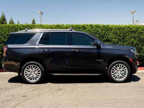 Used 2023 Chevrolet Tahoe High Country AWD/4WD image 2