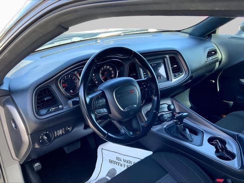 Certified 2023 Dodge Challenger SXT RWD image 13