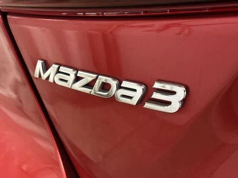Used 2018 MAZDA MAZDA3 Touring FWD image 28