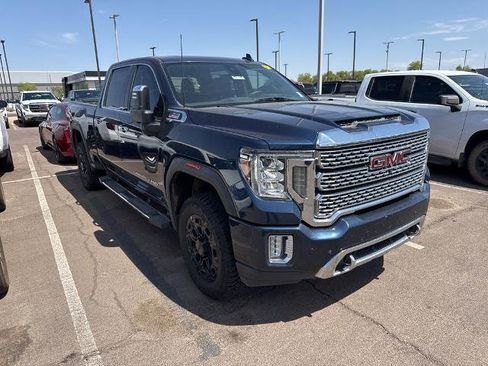 Used 2020 GMC Sierra 2500 Denali w/ Denali Ultimate Package AWD/4WD image 1