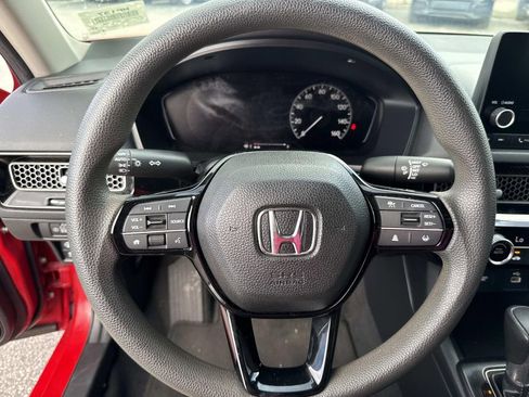 Used 2022 Honda Civic LX image 37