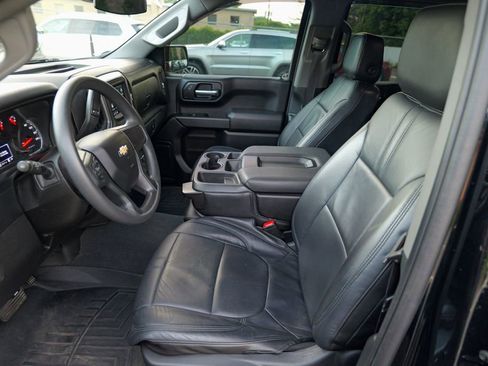 Used 2023 Chevrolet Silverado 1500 Custom AWD/4WD image 24