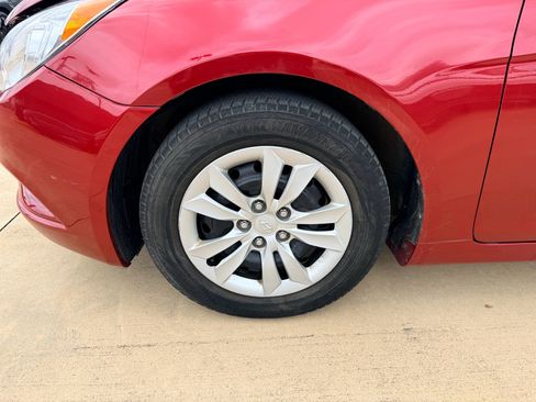 Used 2012 Hyundai Sonata GLS FWD image 25