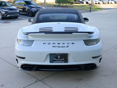 Used 2015 Porsche 911 Turbo S image 6