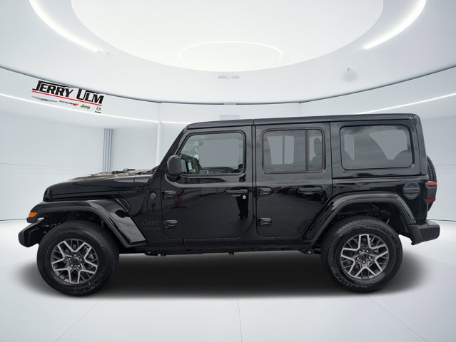 Certified 2026 Jeep Wrangler Unlimited Sahara AWD/4WD image 6