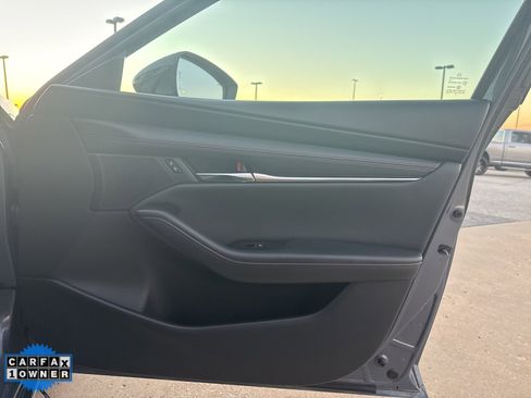 Used 2024 MAZDA MAZDA3 s image 20