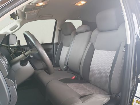 Used 2017 Toyota Tundra SR RWD image 8