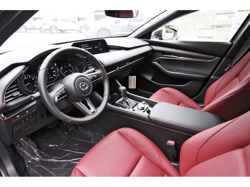 New 2026 MAZDA MAZDA3 Carbon image 11