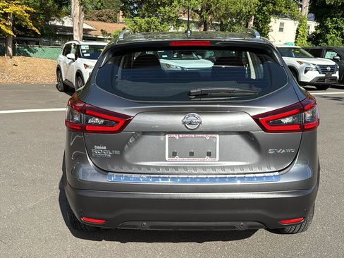 Certified 2021 Nissan Rogue Sport SV image 23