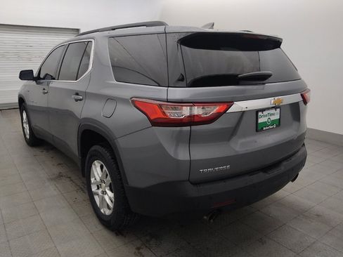Used 2021 Chevrolet Traverse LT FWD image 5