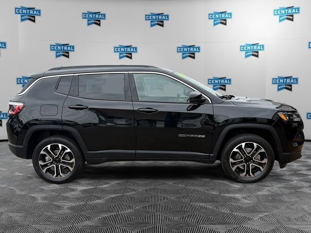 Certified 2022 Jeep Compass Limited AWD/4WD image 7