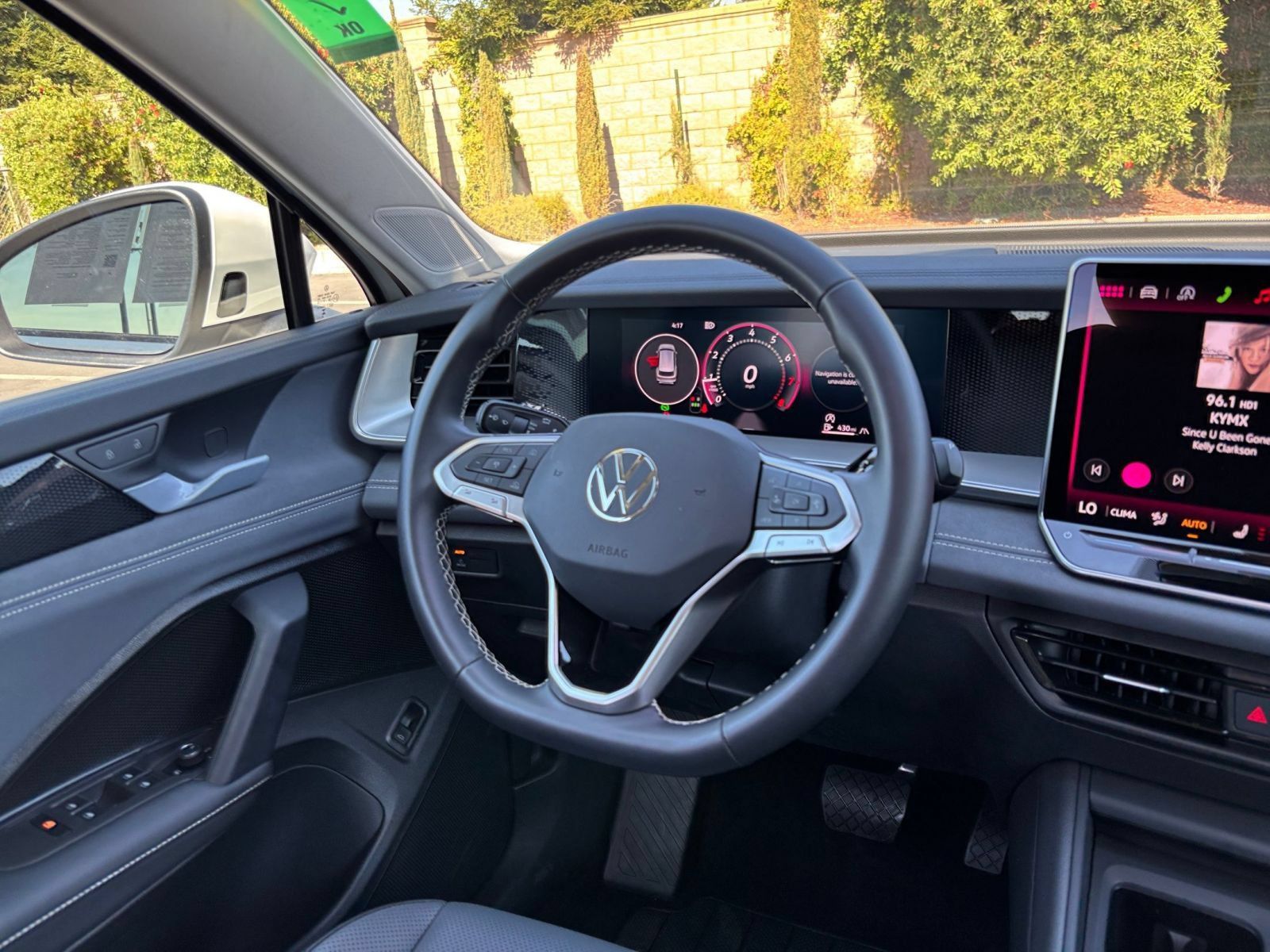 Used 2026 Volkswagen Tiguan SE AWD/4WD image 35