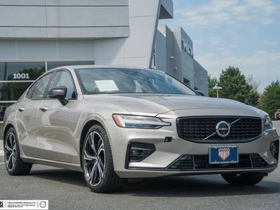 Used 2024 Volvo S60 B5 Plus w/ Climate Package