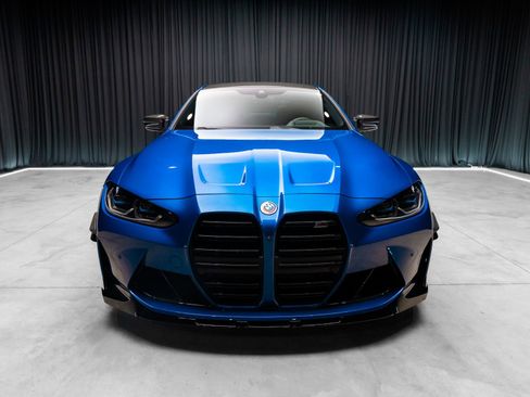 Used 2022 BMW M4 xDrive Competition w/ M Carbon Exterior Package image 9