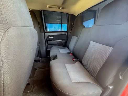 Used 2010 GMC Canyon SLE AWD/4WD image 21