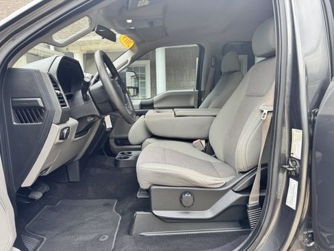 Used 2019 Ford F250 XL w/ STX Appearance Package AWD/4WD image 12