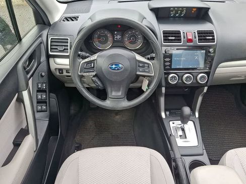Used 2016 Subaru Forester 2.5i Premium AWD/4WD image 21
