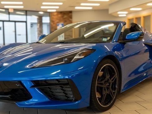 Used 2024 Chevrolet Corvette Stingray Preferred Conv w/ 2LT image 65