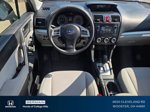 Used 2015 Subaru Forester 2.5i Premium AWD/4WD image 6