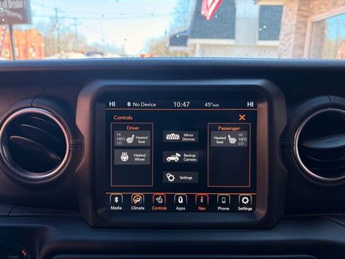 Used 2021 Jeep Wrangler Unlimited Rubicon 4xe w/ Steel Bumper Group AWD/4WD image 28