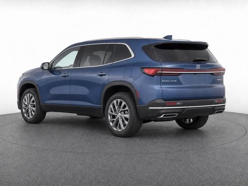 Used 2025 Buick Enclave Preferred FWD image 5
