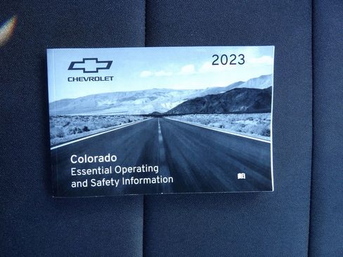 Used 2023 Chevrolet Colorado W/T image 41