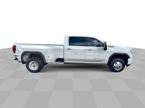 Used 2022 GMC Sierra 3500 Denali w/ Denali Ultimate Package AWD/4WD image 9