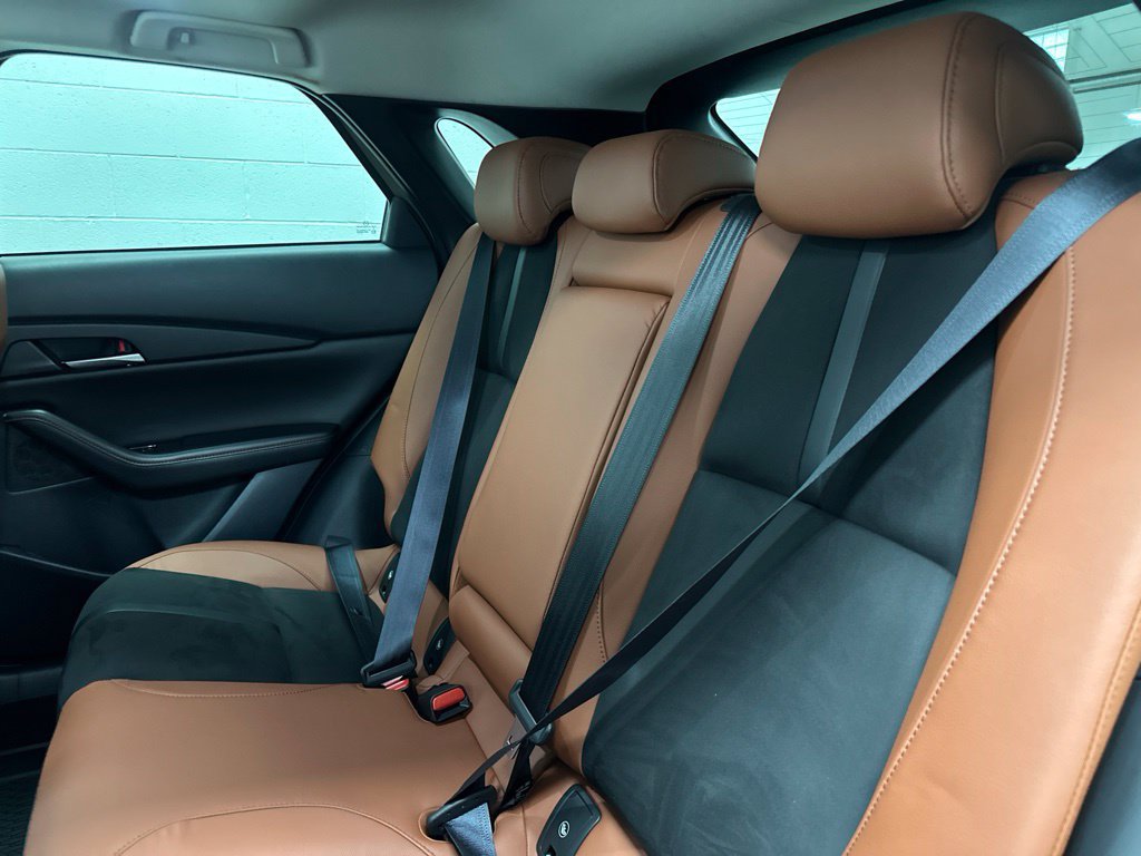 Certified 2024 MAZDA CX-30 Carbon AWD/4WD image 19