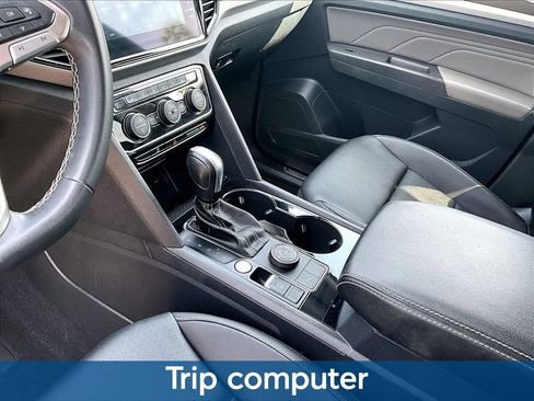 Used 2023 Volkswagen Atlas SE AWD/4WD image 23