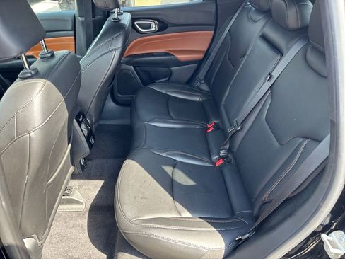 Used 2024 Jeep Compass Limited image 22