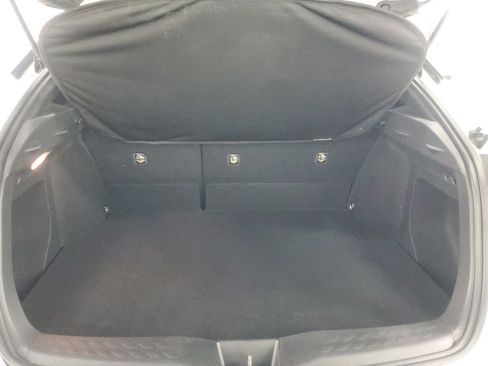 Used 2018 Toyota C-HR XLE image 10