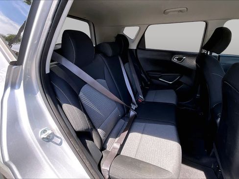 Used 2020 Kia Soul S FWD image 19