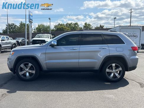 Used 2016 Jeep Grand Cherokee Limited AWD/4WD image 4