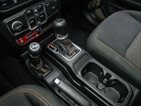 Used 2020 Jeep Gladiator Mojave w/ Trailer Tow Package image 26