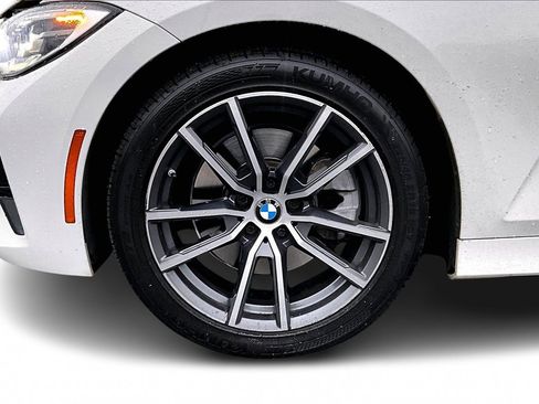 Used 2020 BMW 330i Sedan w/ Convenience Package image 32